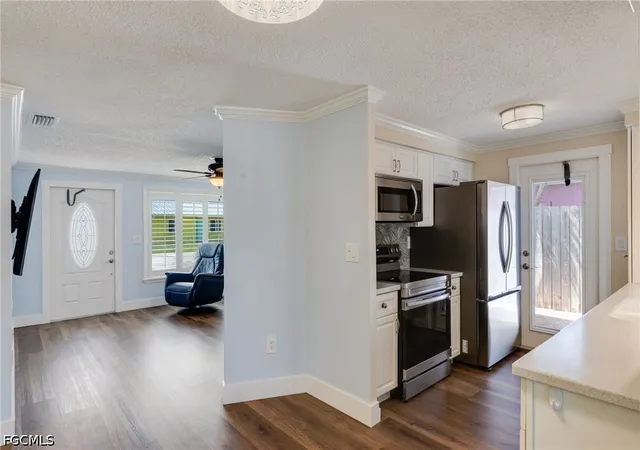 4th image of 2639 Bridgeview St, Matlacha, FL 33993 | MLS# 2026017318