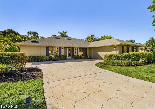 2nd image of 2377 Kings Lake Blvd, Naples, FL 34112 | MLS# 226015546