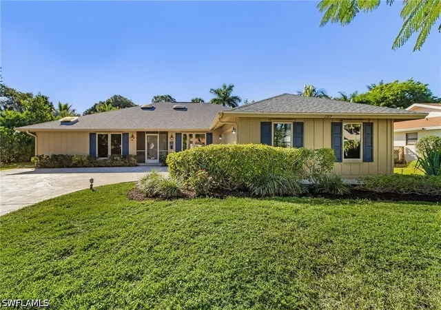 3rd image of 2377 Kings Lake Blvd, Naples, FL 34112 | MLS# 226015546