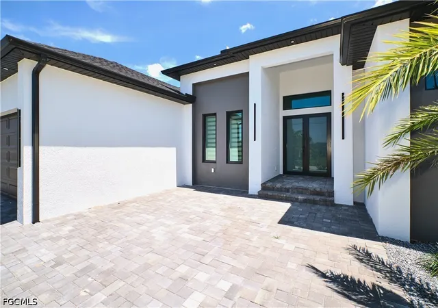 Photo 3 of Sale Pending at 2717 Sw 22nd Avenue, Cape Coral, FL 33914 | MLS# 2026017397 | Listing updated on 2026-07-13