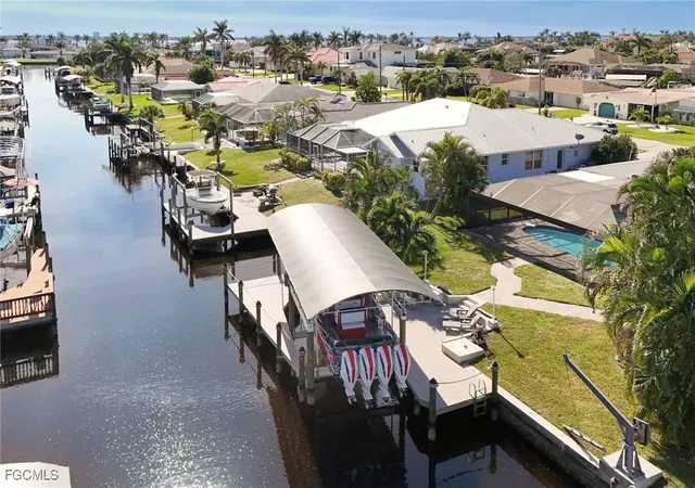 5th image of 5343 Del Monte Ct, Cape Coral, FL 33904 | MLS# 2025022272