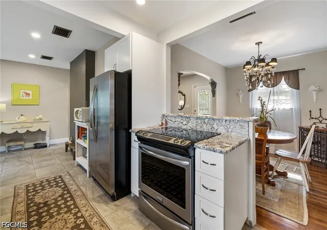Photo 3 of Sale Pending at 1451 Maravilla Ave, Fort Myers, FL 33901 | MLS# 2026017508 | Listing updated on 2026-08-02