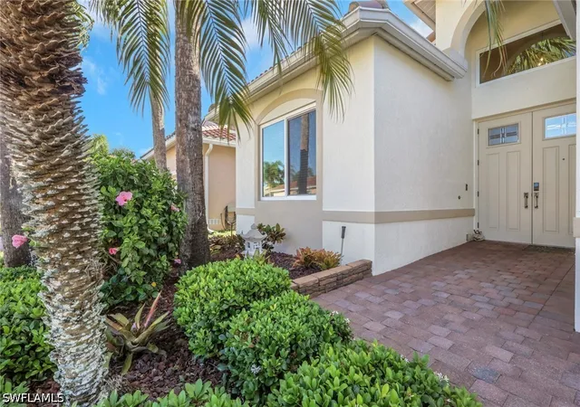 Photo 3 of Sale Pending at 20247 Castlemaine Ave, Estero, FL 33928 | MLS# 226015734 | Listing updated on 2026-06-26
