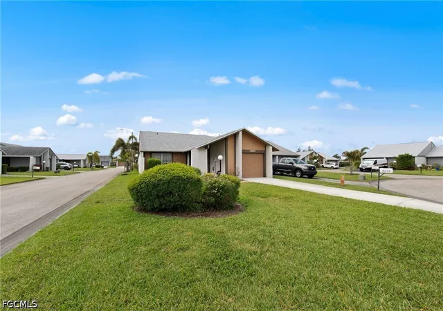 2nd image of 18424 Orangecrest Ct, Lehigh Acres, FL 33936 | MLS# 2026017541