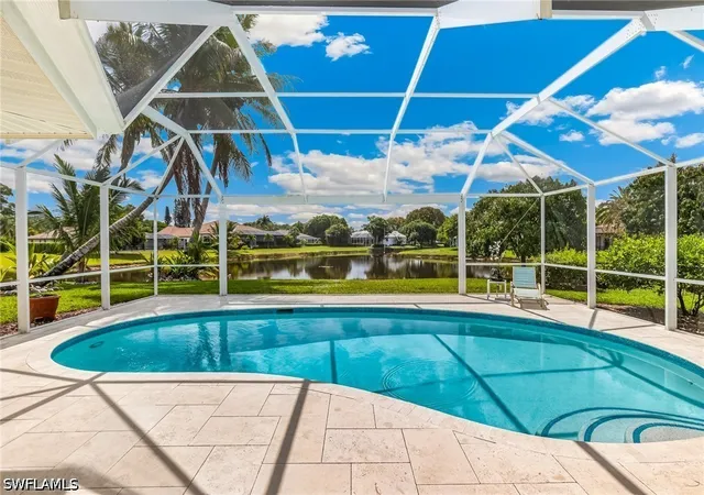 Photo 1 of Single family home for sale at 1904 Countess Ct, Naples, FL 34110 | MLS# 226015419 | Listing updated on 2026-08-31