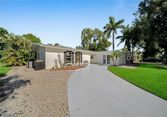 Photo 1 of Single family home for sale at 4118 Se 3rd Avenue, Cape Coral, FL 33904 | MLS# 2026017588 | Listing updated on 2026-07-13