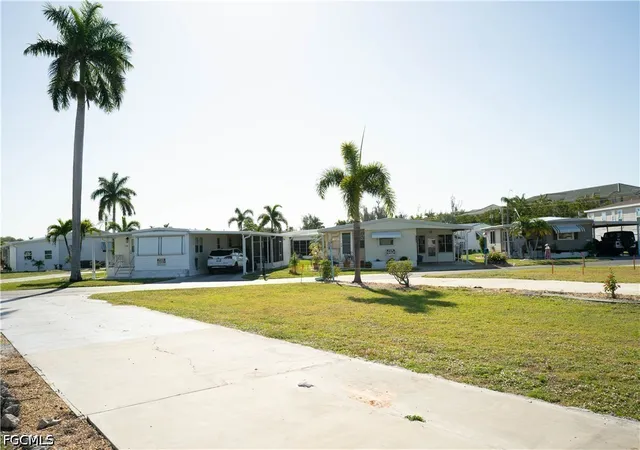 Photo 1 of Land for sale at 353 Mattie Ave, Fort Myers, FL 33908 | MLS# 2026017642 | Listing updated on 2026-04-17