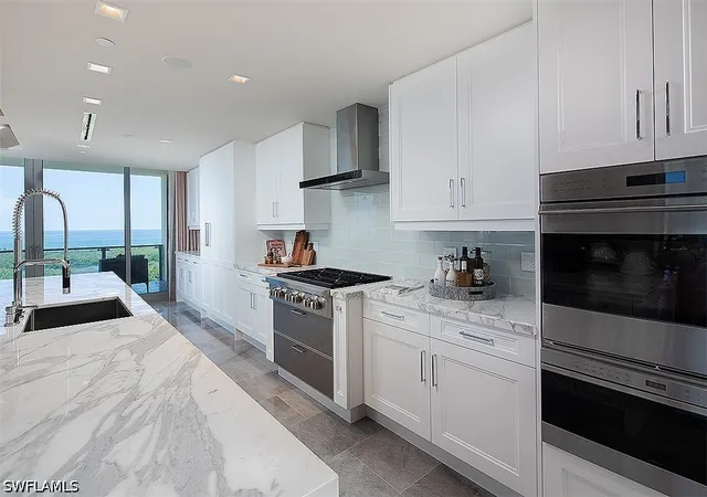 5th image of 6897 Grenadier Blvd #1001, Naples, FL 34108 | MLS# 226015277