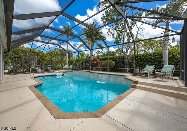 2nd image of 11062 Lakeland Cir, Fort Myers, FL 33913 | MLS# 2026017717