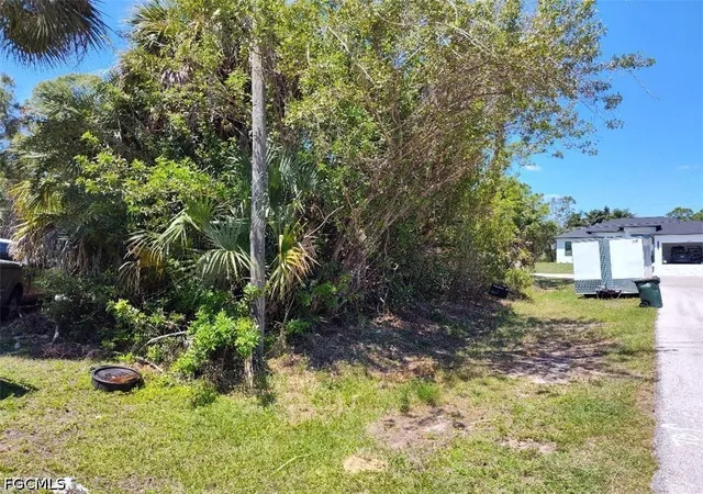 Photo 2 of Land for sale at Tbd Canoe Ln, North Port, FL 34286 | MLS# 2026017755 | Listing updated on 2026-04-17