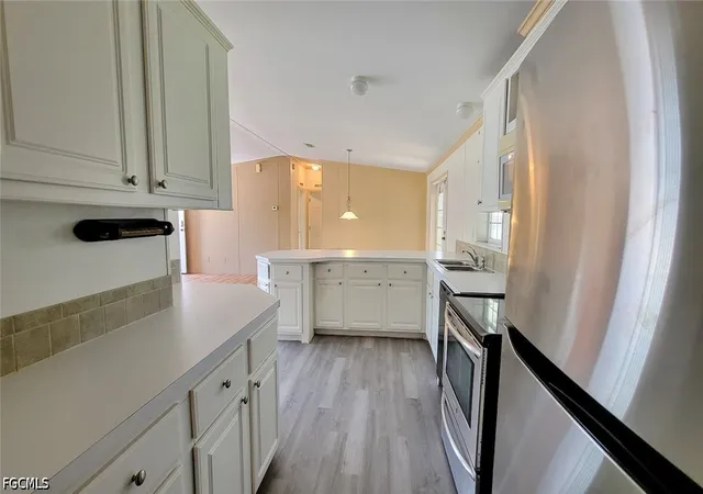 4th image of 1047 Mayford Lake Rd, Moore Haven, FL 33471 | MLS# 2026017785