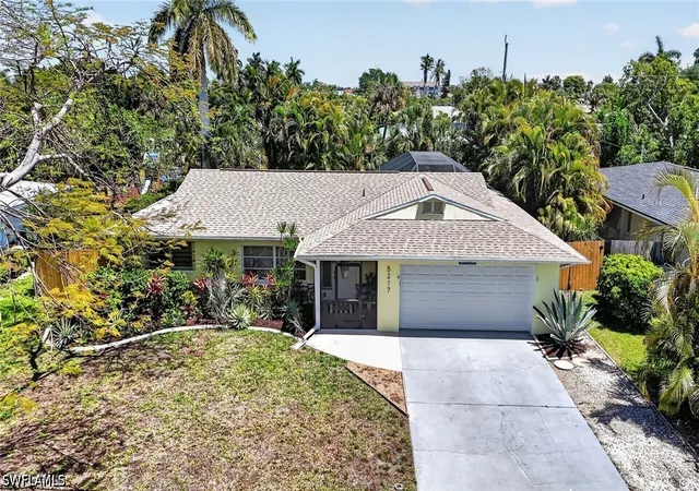 40th image of 5217 Elm Ct, Cape Coral, FL 33904 | MLS# 226015738