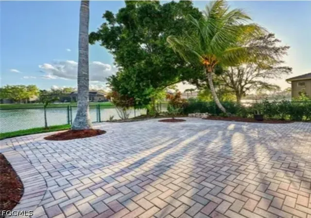Photo 3 of Single family home for sale at 1028 Port Orange Ct, Naples, FL 34120 | MLS# 2026017907 | Listing updated on 2026-06-18