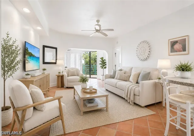Listing Photo 4 - Condo for sale in building located at 2294 Anchorage Ln, Naples, FL 34104 - Unit #B