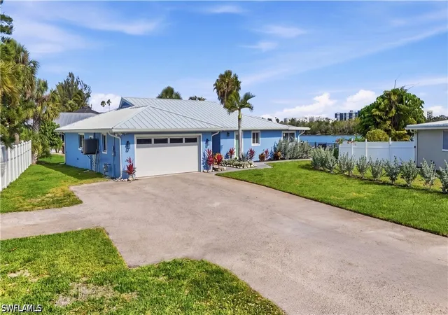 4th image of 8009 Lagoon Rd, Fort Myers Beach, FL 33931 | MLS# 226015326