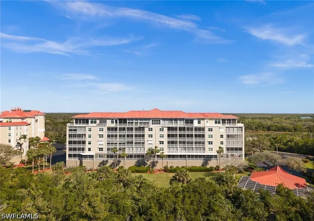 36th image of 201 Vintage Bay Dr #B15, Marco Island, FL 34145 | MLS# 226016115