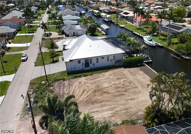 4th image of 5314 Colonade Ct, Cape Coral, FL 33904 | MLS# 2026017941