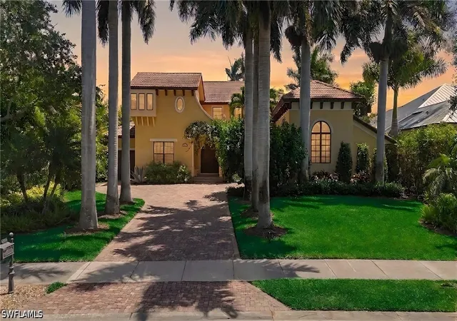 1st image of 3310 Crayton Rd, Naples, FL 34103 | MLS# 226016085