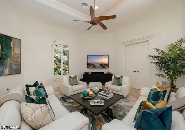 5th image of 3310 Crayton Rd, Naples, FL 34103 | MLS# 226016085