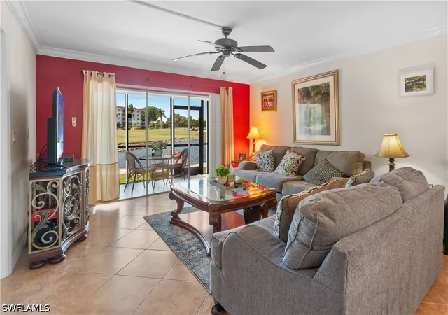 Listing Photo 5 - Condo for sale in building located at 49 High Pt Cir S, Naples, FL 34103 - Unit #102