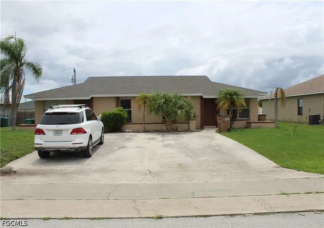 Photo 1 of Multi family home for sale at 511 Se 5th Place, Cape Coral, FL 33990 | MLS# 2026018062 | Listing updated on 2026-04-19