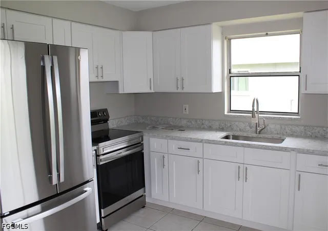 Photo 3 of Multi family home for sale at 511 Se 5th Place, Cape Coral, FL 33990 | MLS# 2026018062 | Listing updated on 2026-04-19