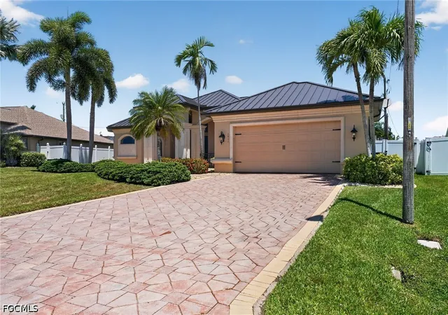 40th image of 1911 Se 20th St, Cape Coral, FL 33990 | MLS# 2026018066