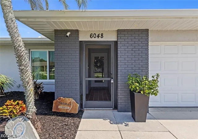 Photo 3 of Single family home for sale at 6048 Perthshire Ln, Fort Myers, FL 33908 | MLS# 2026018113 | Listing updated on 2026-08-01