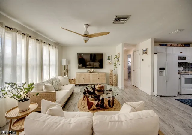 5th image of 355 Donora Blvd, Fort Myers Beach, FL 33931 | MLS# 2026018136