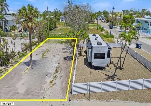 16th image of 5421 / 5425 Estero Blvd, Fort Myers Beach, FL 33931 | MLS# 226016351