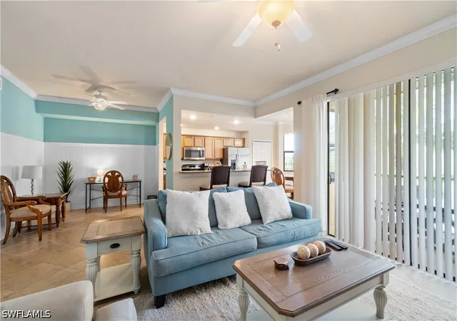 Listing Photo 5 - Condo for sale in building located at 9727 Acqua Ct, Naples, FL 34113 - Unit #436