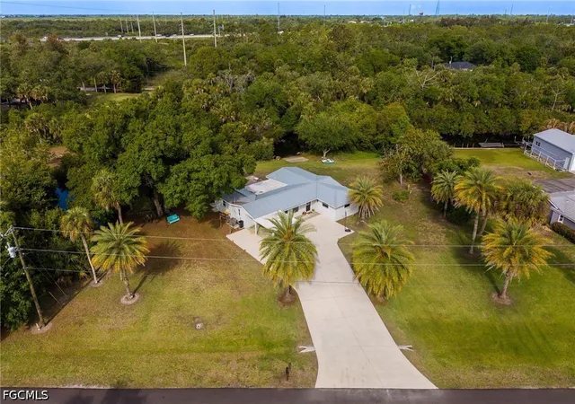 4th image of 17041 E Lake Dr, North Fort Myers, FL 33917 | MLS# 2026018189