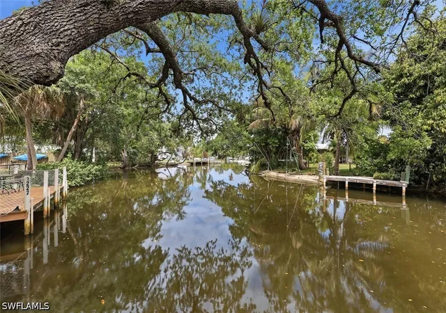 40th image of 1229 Skyline Dr, Naples, FL 34114 | MLS# 226016312
