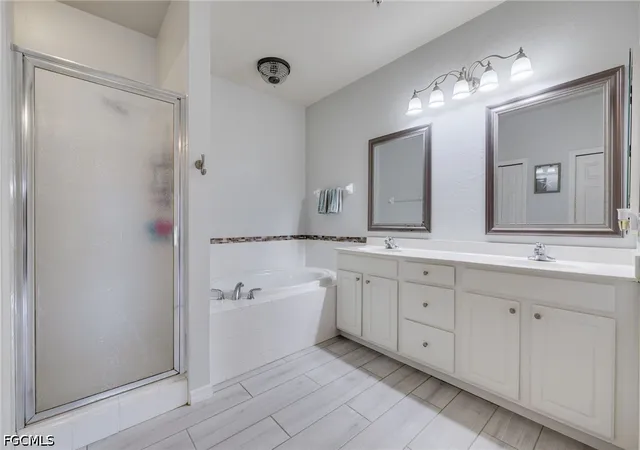 Photo 4 of Condo for sale at 13981 Lake Mahogany Blvd #2522, Fort Myers, FL 33907 | MLS# 2026018344 | Listing updated on 2026-07-20