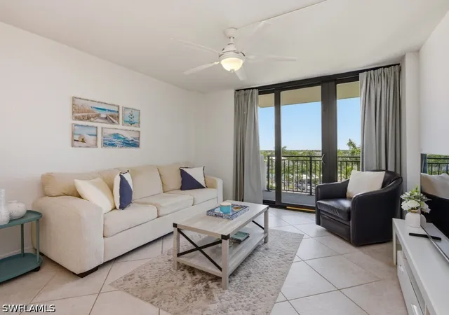 5th image of 180 Seaview Ct #706, Marco Island, FL 34145 | MLS# 226015812