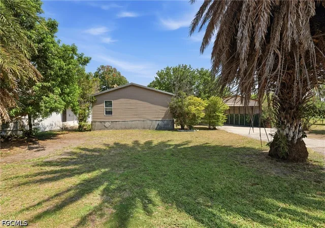2nd image of 1031 Della Tobias Ave, Clewiston, FL 33440 | MLS# 2026018405