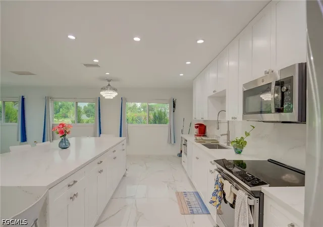 4th image of 14539 Riverside Dr, Fort Myers, FL 33905 | MLS# 2026018472