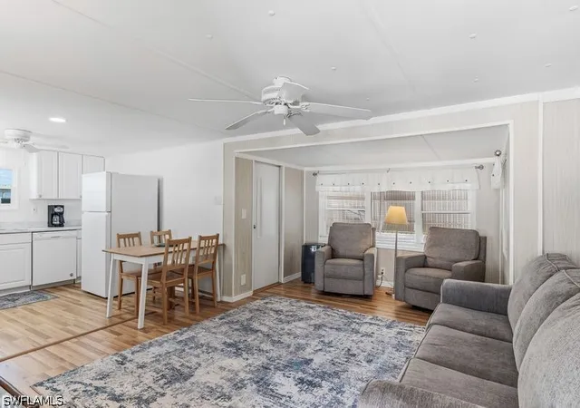 4th image of 10 Abilene Trl #192, Naples, FL 34113 | MLS# 226016200