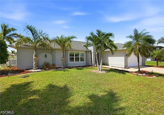 3rd image of 122 Se 29Th St, Cape Coral, FL 33904 | MLS# 2026018528