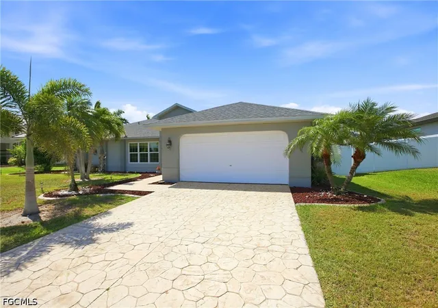 4th image of 122 Se 29Th St, Cape Coral, FL 33904 | MLS# 2026018528