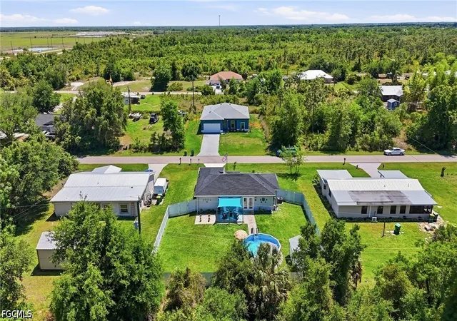 Photo 4 of Sale Pending at 448 Glengary Cir, Punta Gorda, FL 33982 | MLS# 2026018529 | Listing updated on 2026-06-17