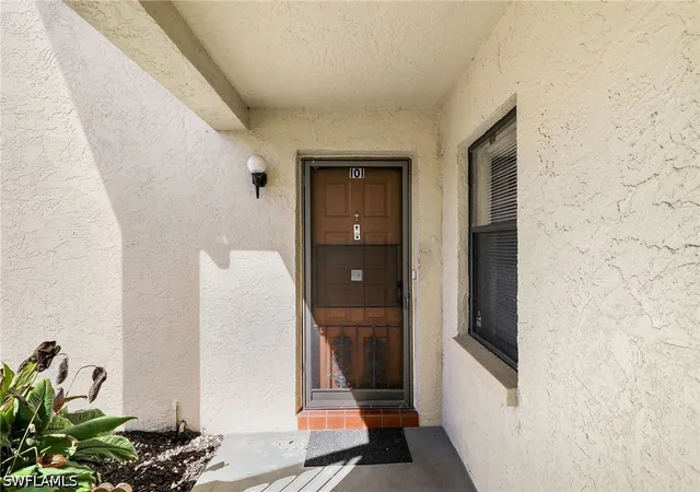 2nd image of 9270 Lake Park Dr #101, Fort Myers, FL 33919 | MLS# 226016718