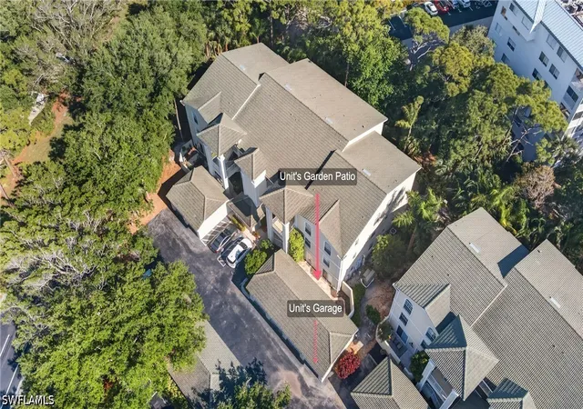3rd image of 15395 Cedarwood Ln #104, Naples, FL 34110 | MLS# 226016826
