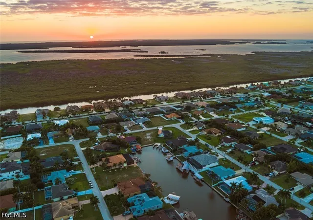 32nd image of 2828 Sw 33rd Ter, Cape Coral, FL 33914 | MLS# 2026018716