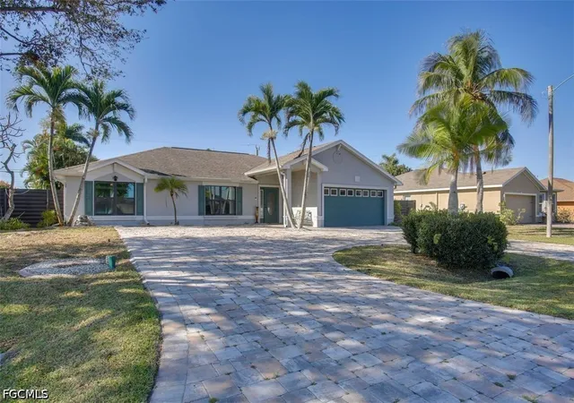 Photo 2 of Single family home for sale at 162 Se 22nd Street, Cape Coral, FL 33990 | MLS# 2026018769 | Listing updated on 2026-06-24