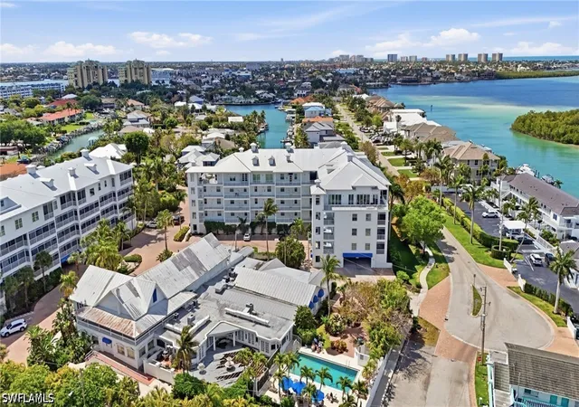 4th image of 140 Palm St #211, Marco Island, FL 34145 | MLS# 226016408