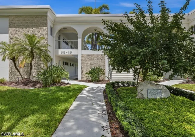1st image of 211 3rd Ave S #211, Naples, FL 34102 | MLS# 226016840