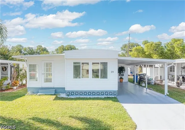 Photo 1 of Manufactured home for sale at 19 Garden Dr, Fort Myers, FL 33908 | MLS# 2026018921 | Listing updated on 2026-07-18