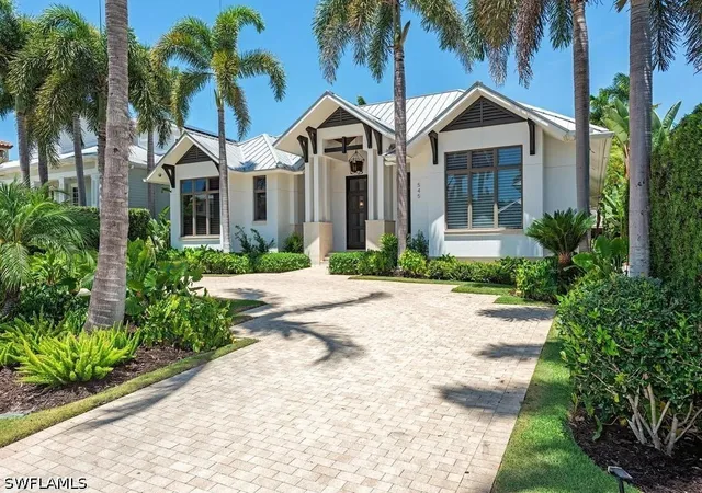2nd image of 545 13th Ave S, Naples, FL 34102 | MLS# 226017050