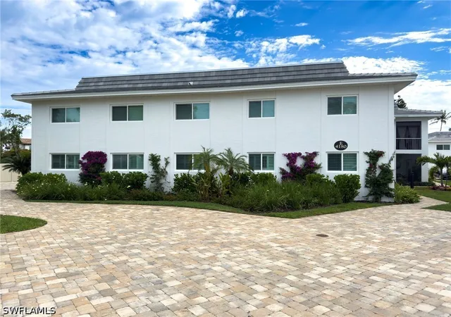 25th image of 4180 Crayton Rd #E4, Naples, FL 34103 | MLS# 226017084